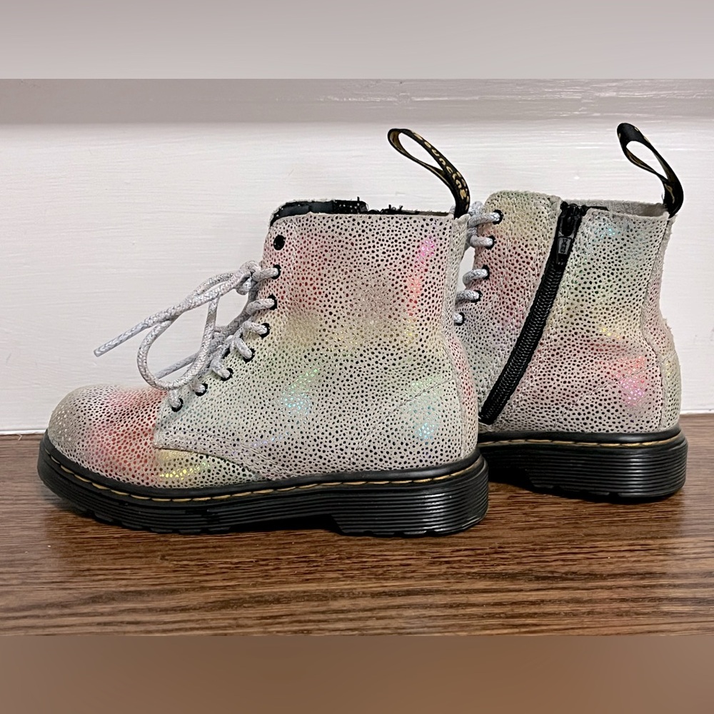 Dr. Martens Kids Boots in Multicolor